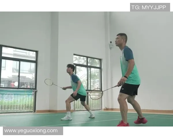 羽毛球赛场激战正酣群雄逐鹿巅峰对决谁能最终问鼎桂冠 羽毛球赛场激战正酣群雄逐鹿巅峰对决谁能最终问鼎桂冠